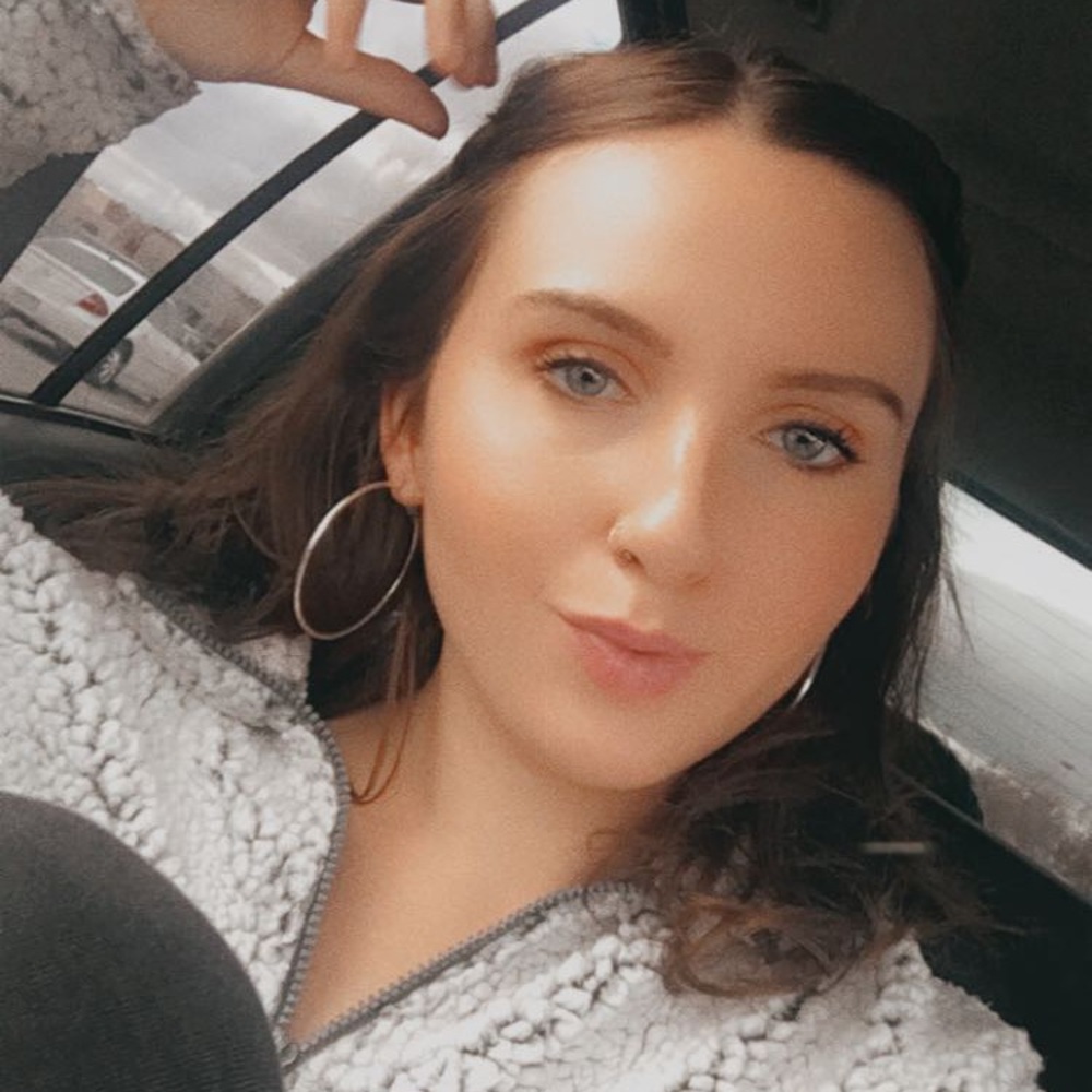 Meet your Posher, Ashleigh